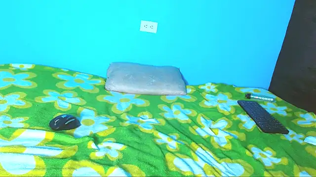 xxxsarahot250316 webcam