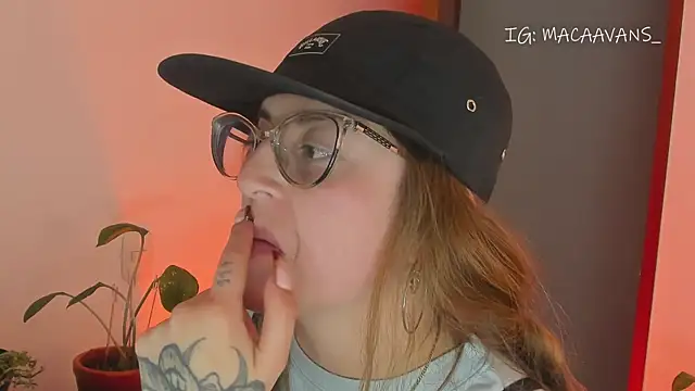 tekila__ - Tekila__'s free webcam - UK Sex Cams