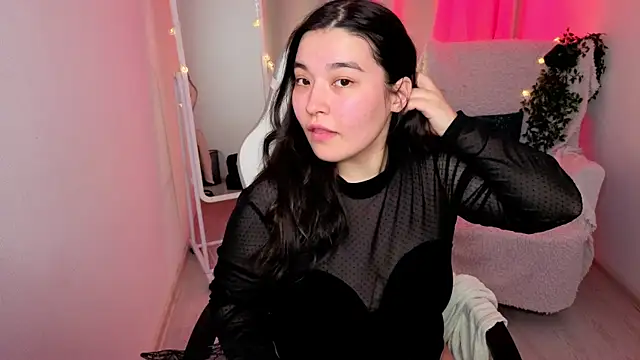 momorins - MomoRins's free webcam - UK Sex Cams