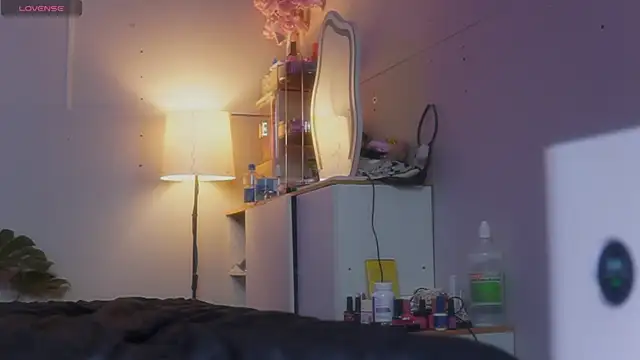 laybunny1 - Laybunny1's free webcam - UK Sex Cams