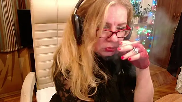 Miss_Tress webcam