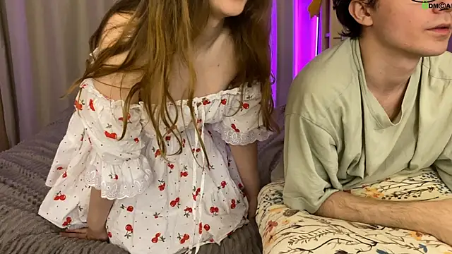 Sabrinaanddaniel webcam