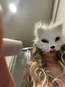Ozge-SluttyScream69