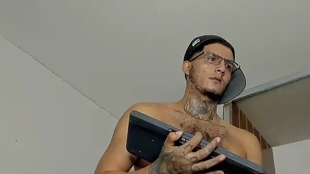 Lord_Luciferhot_Dirty666 webcam