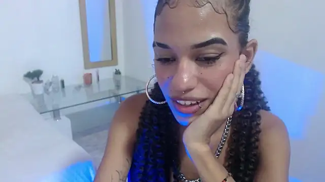 KittyLove_s webcam