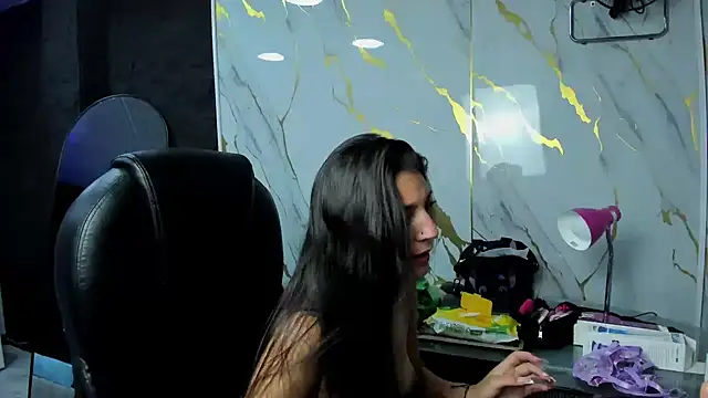 _Luna_Bennett webcam
