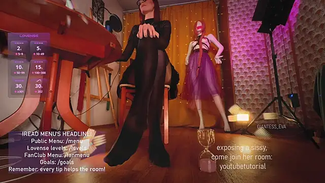 Giantess_Eva webcam