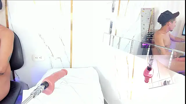 NoTopNoBot live sex cam