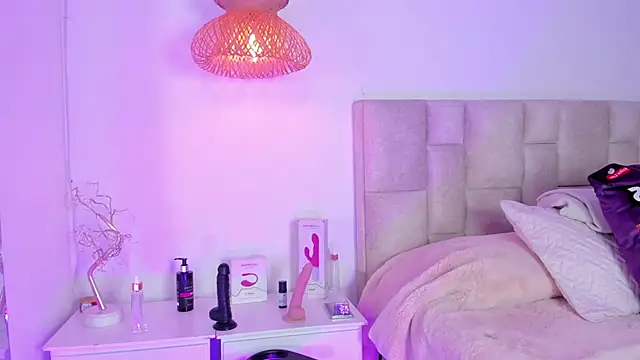 Vanessa_cruz_18 webcam
