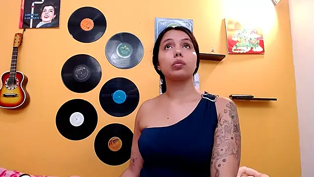 juliette18rose webcam