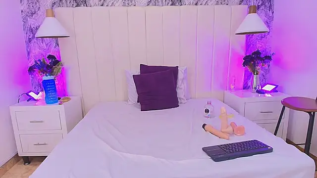 Pocahontas_606 webcam