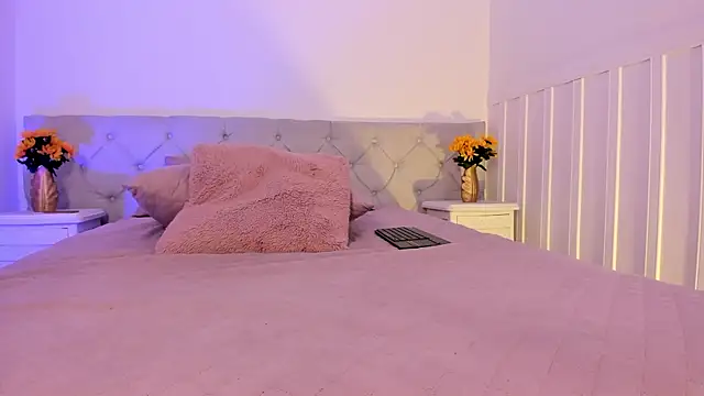 riley_bensongh webcam