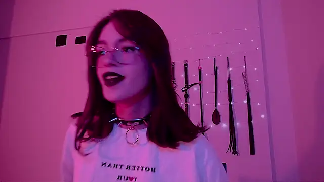 nina_kink webcam