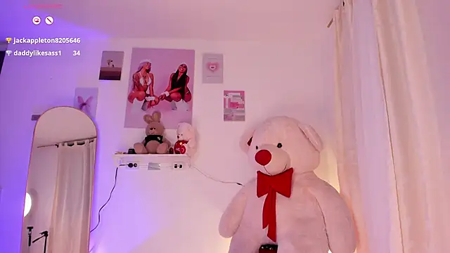 pretty_pettite webcam