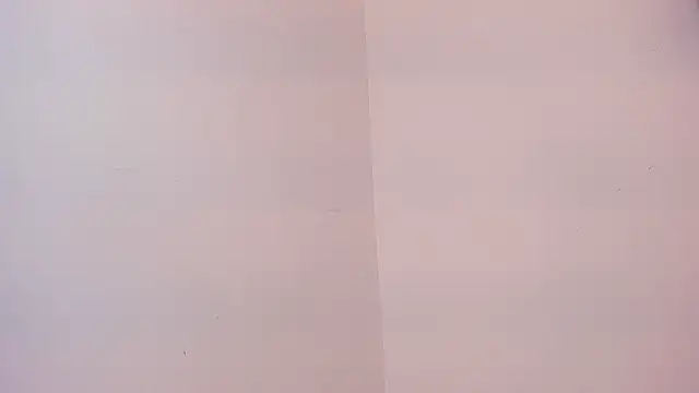 sasha_riverss webcam
