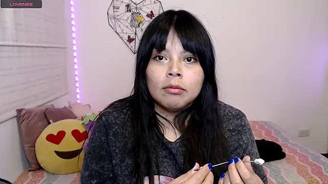 EllieMoonX webcam