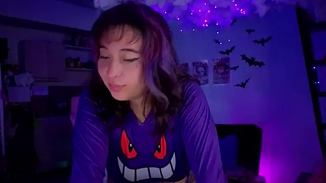 Celeste_Bauman webcam