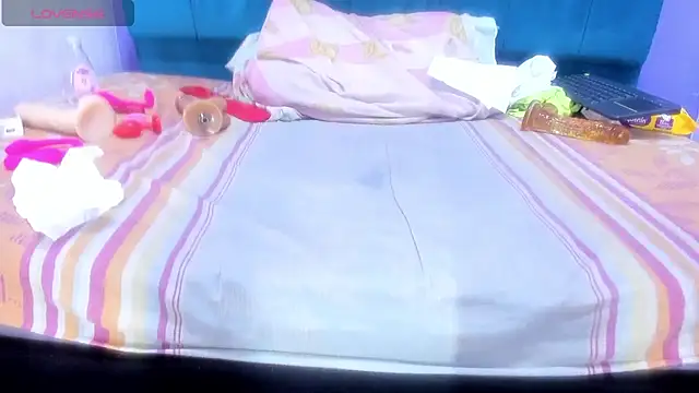 andrea_lopeez webcam