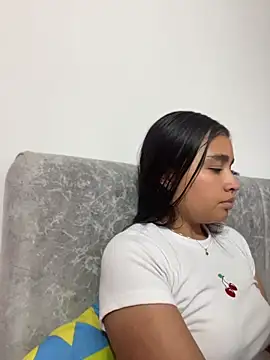 I_Samanthaa webcam