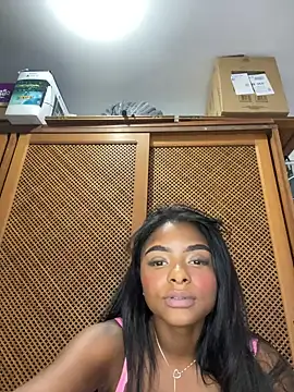 Daianehotangel1 webcam