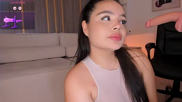 IsabellaAllen webcam