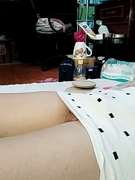 QueenSoreal webcam