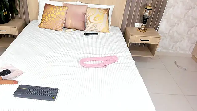 rebeca_cortez_ live cam