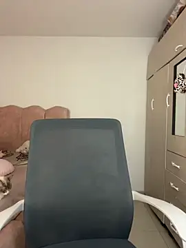 Emmily_19