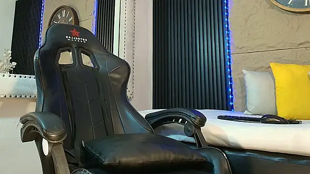 Nico_Monroe webcam