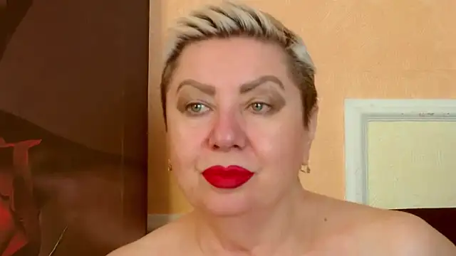 LadyPosh webcam