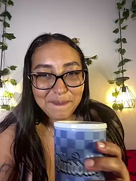 melanieecox webcam