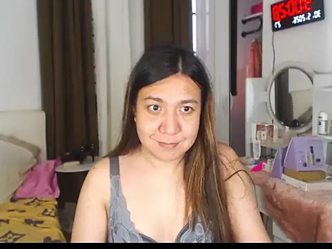 stellahugeX webcam