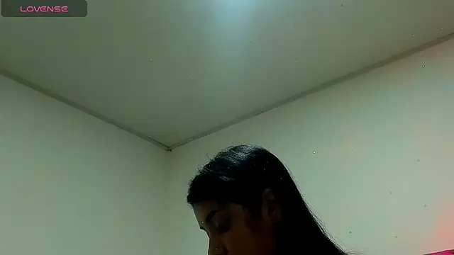 dahiiangomezz webcam