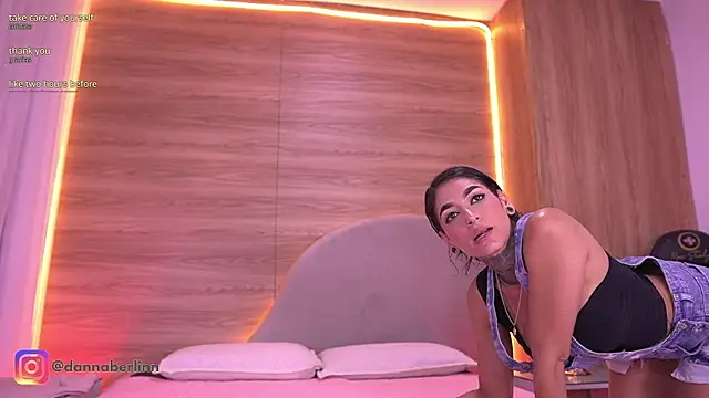 danna_berlin_ webcam
