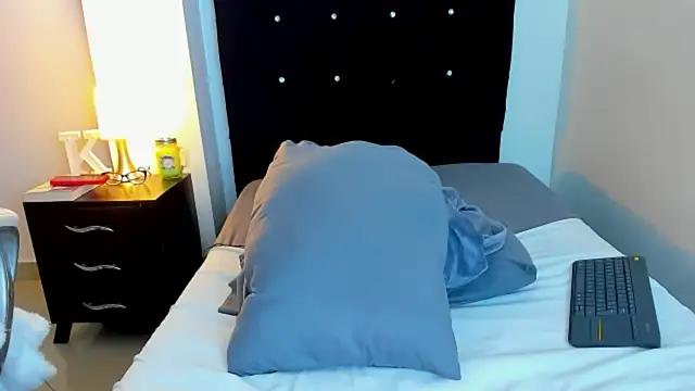 kathyajhonss webcam