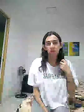 Cameron_puppy webcam