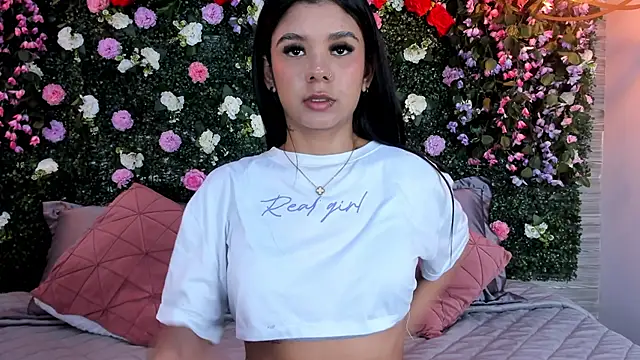 ViolettGracee webcam
