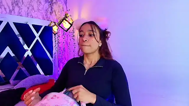 charlotte_bluee webcam