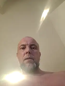 HornyDaddyMuscle webcam