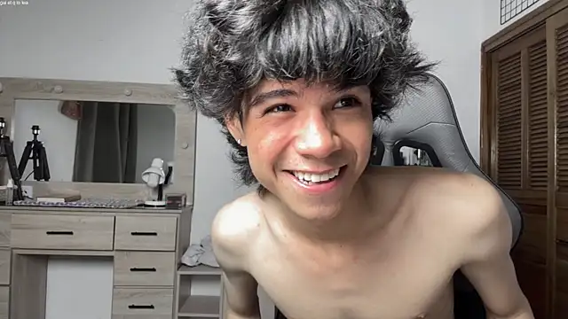 OopsAgain_ webcam