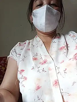 Lyna_sexy24 webcam