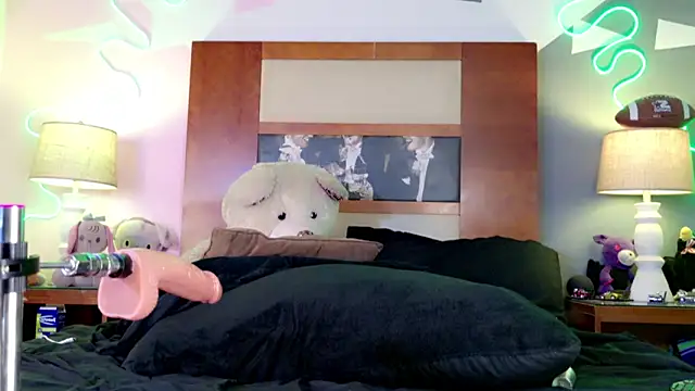 ashley_19xx webcam