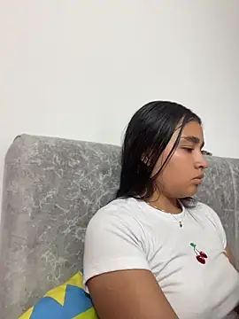 i_samanthaa (F teen) - Show boobs🍒