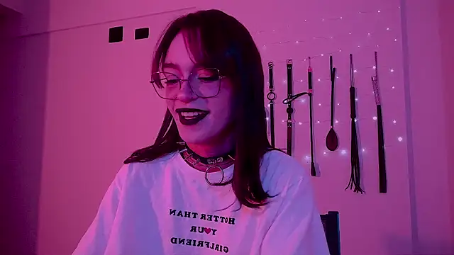 nina_kink webcam