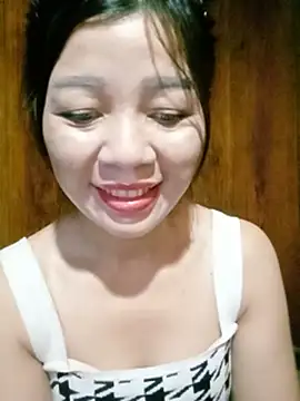 Yiyi102300 webcam