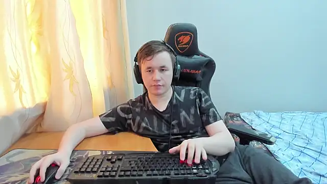 iliaskrislove webcam