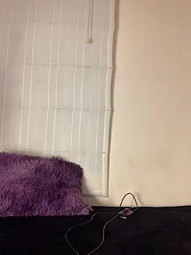 LilithMonette webcam