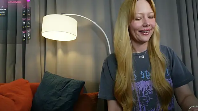 _Mila_Luna_ webcam
