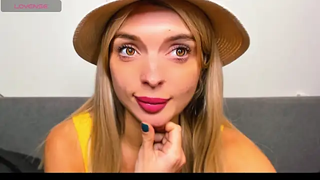 _ellen_meow_ webcam