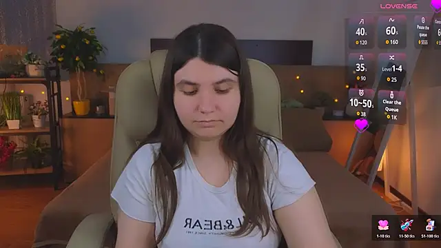 Viola__Shy webcam